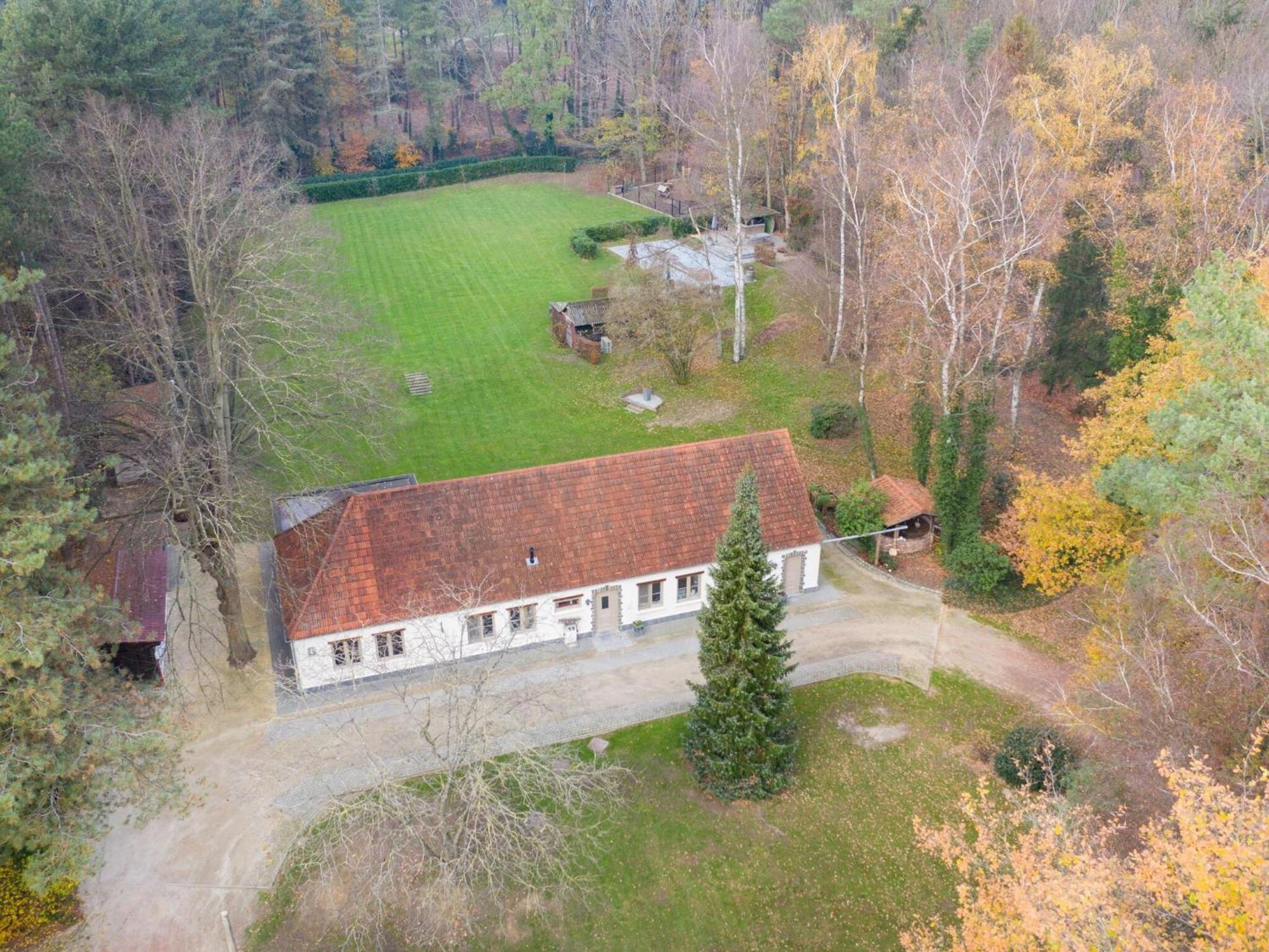 Renovated Farm With Heated Pool Villa Laakdal Exterior photo